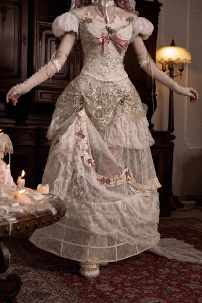 Beautifully Crafted Dress in a Classic Style