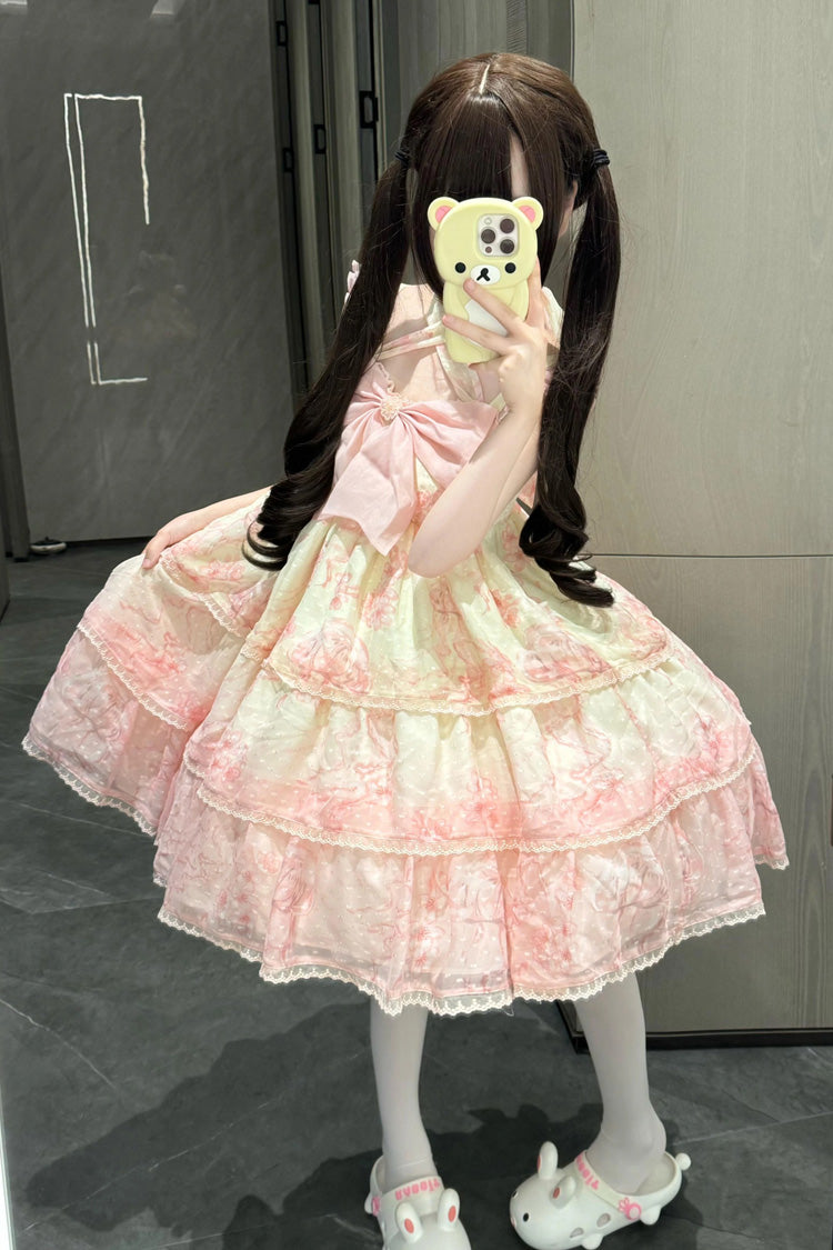 Finely Styled Dress with a Classic Vintage Look