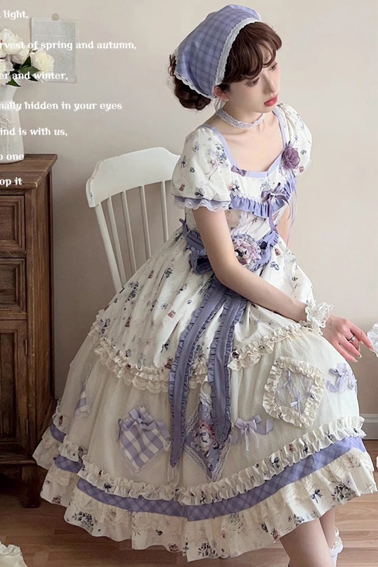 Subtly Elegant Dress with a Refined Vintage Look