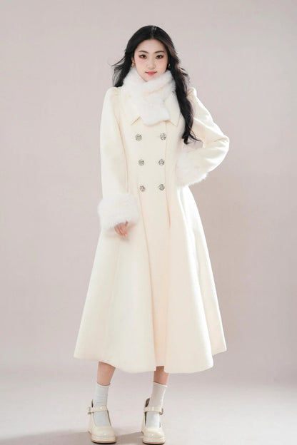 Classic Vintage Coat with a Flattering Fit