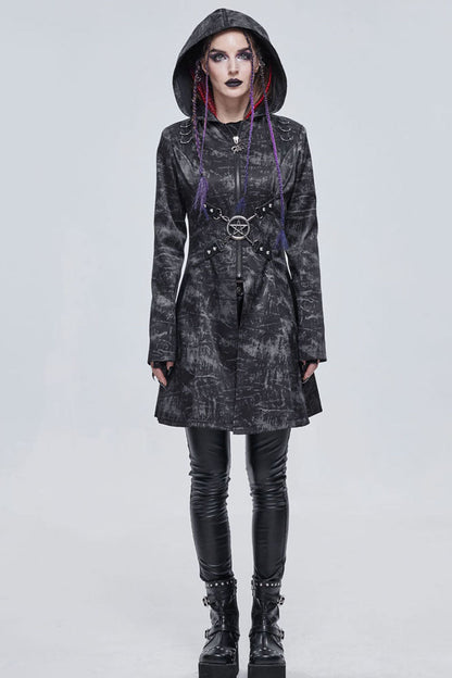 Finely Styled Coat with a Classic Vintage Look