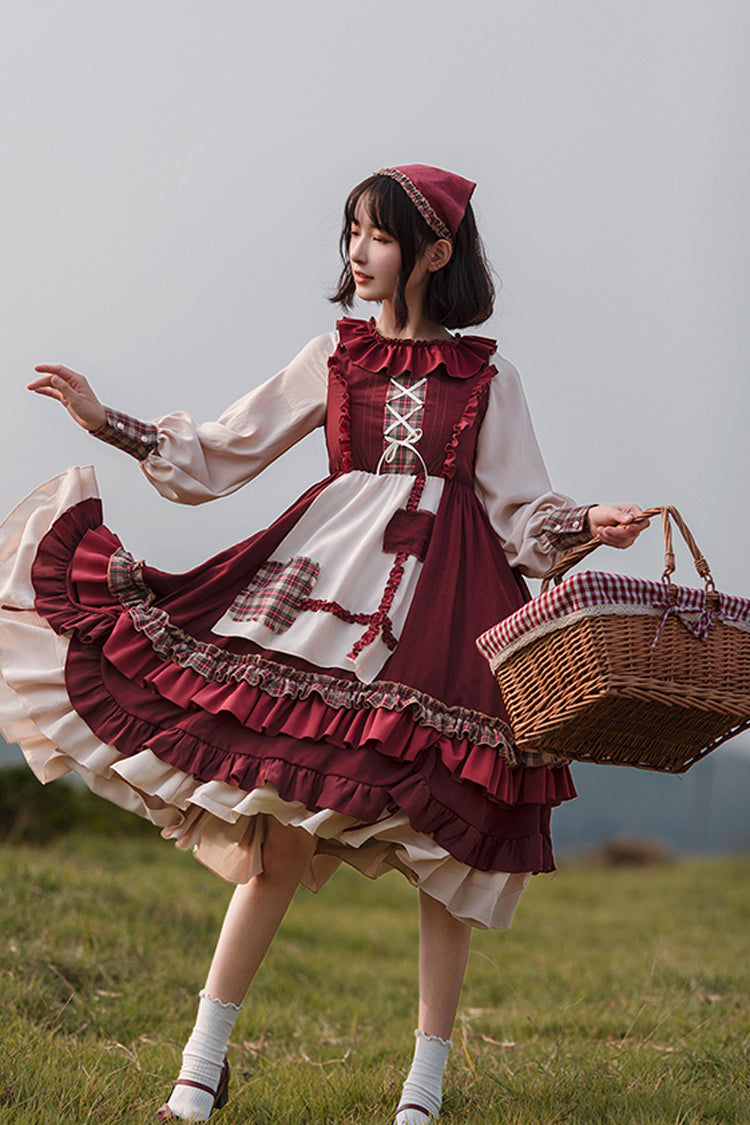 Finely Styled Dress with a Classic Vintage Look