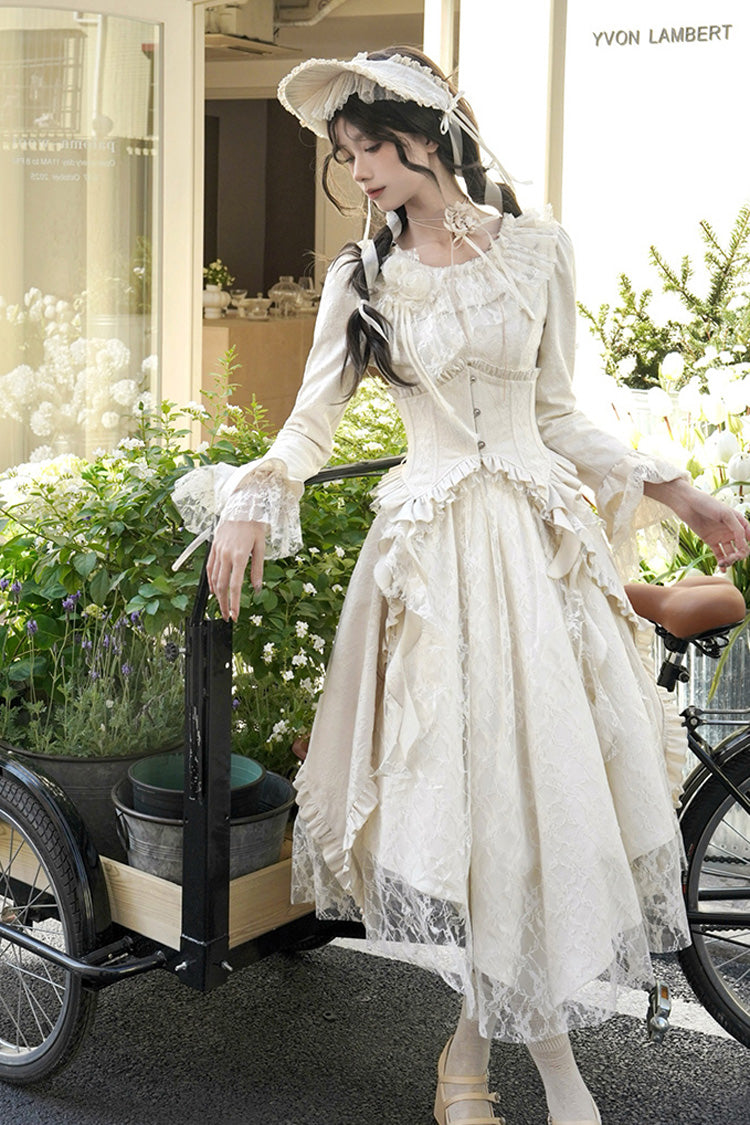 Beautifully Crafted Dress in a Classic Style