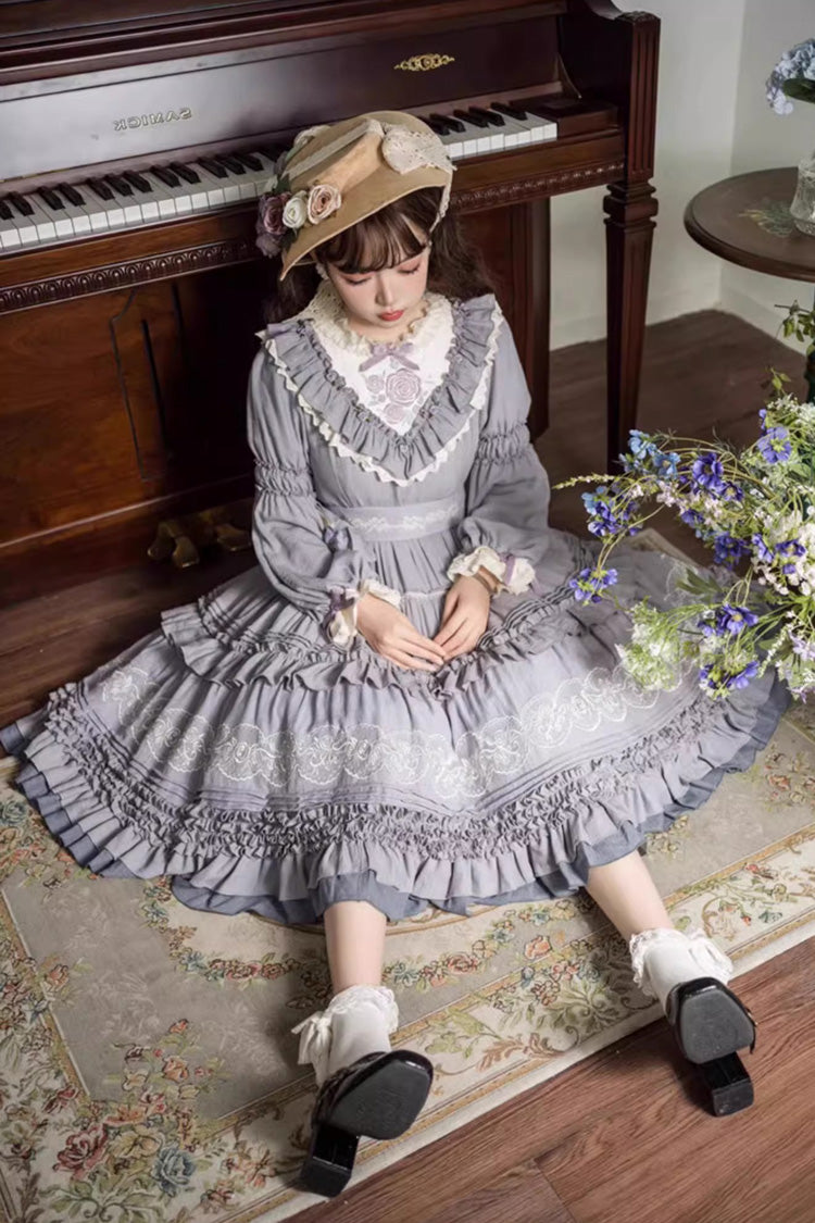 Beautifully Crafted Dress in a Classic Style