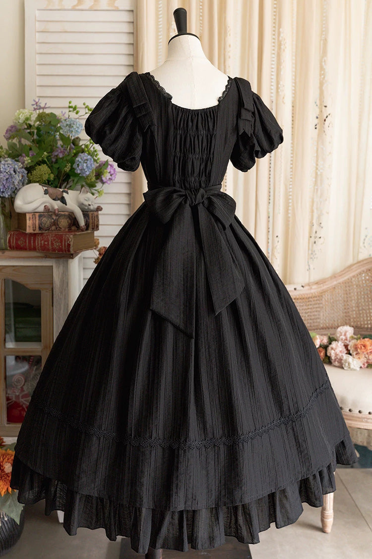 Classic Designed Dress in a Timeless Cut