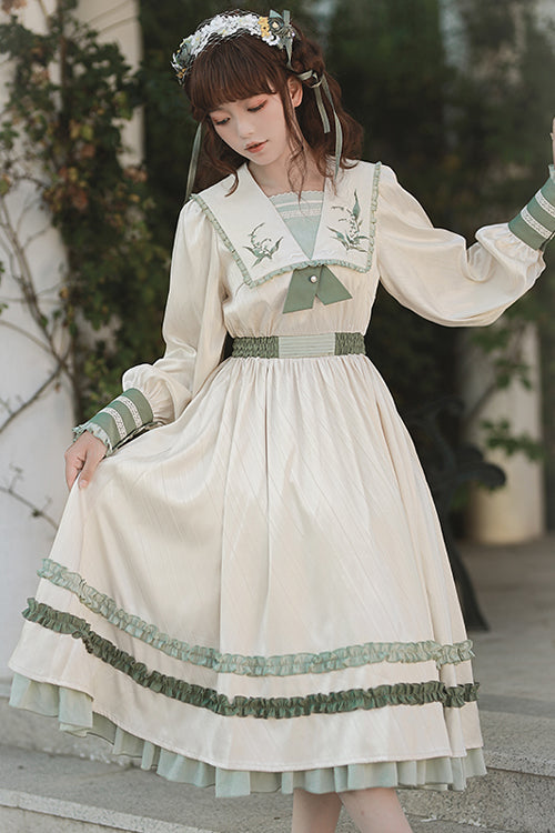Vintage Style Dress with a Modern Fit