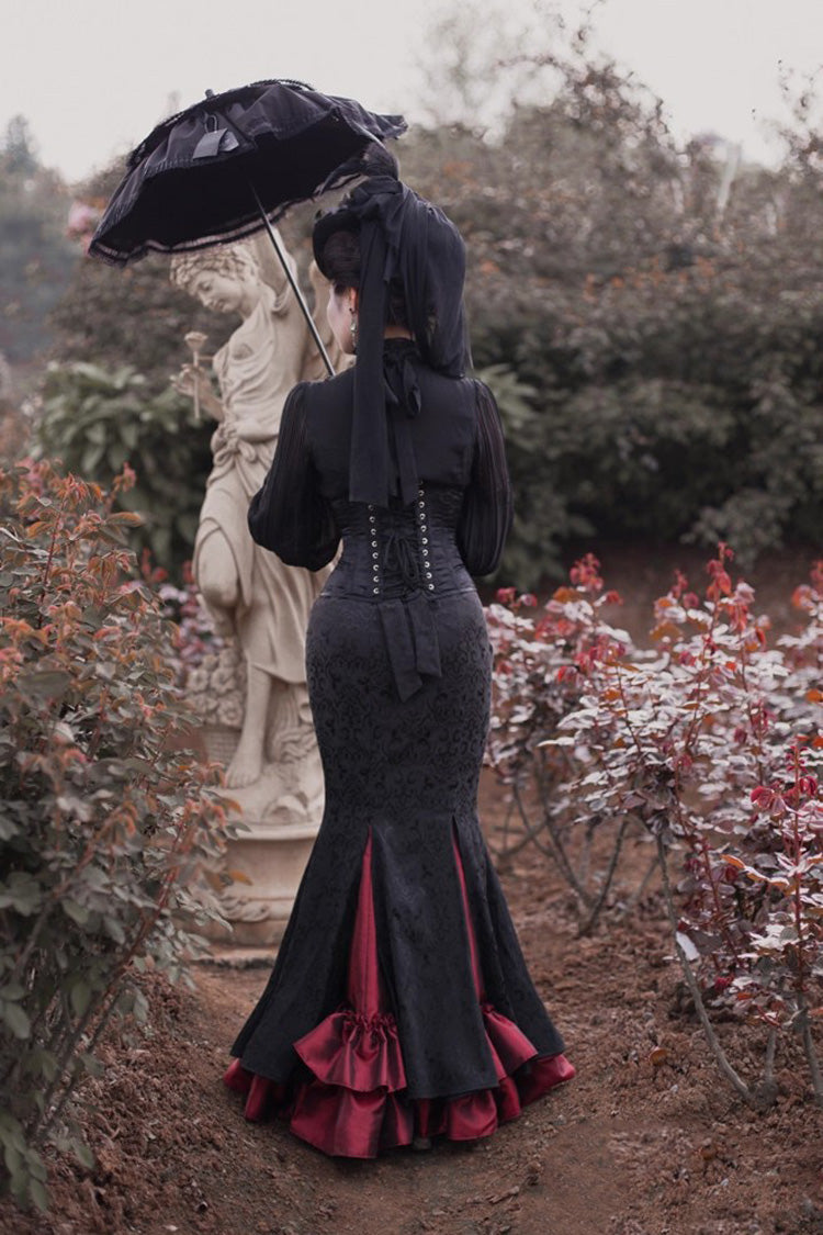 Effortlessly Elegant Garment with a Timeless Design