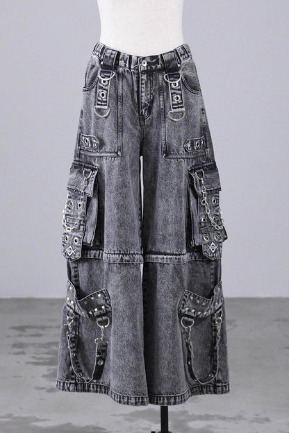 Finely Styled Pants with a Classic Vintage Look