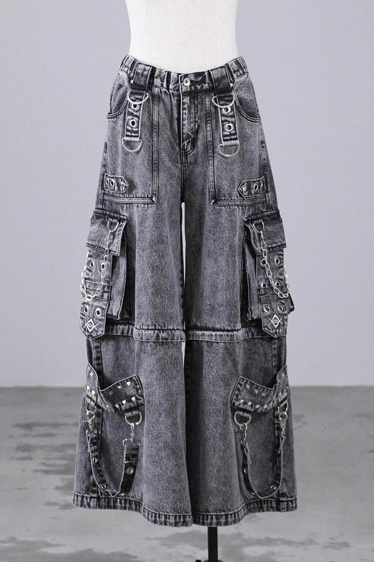 Finely Styled Pants with a Classic Vintage Look