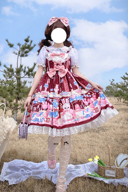 Finely Styled Dress with a Classic Vintage Look