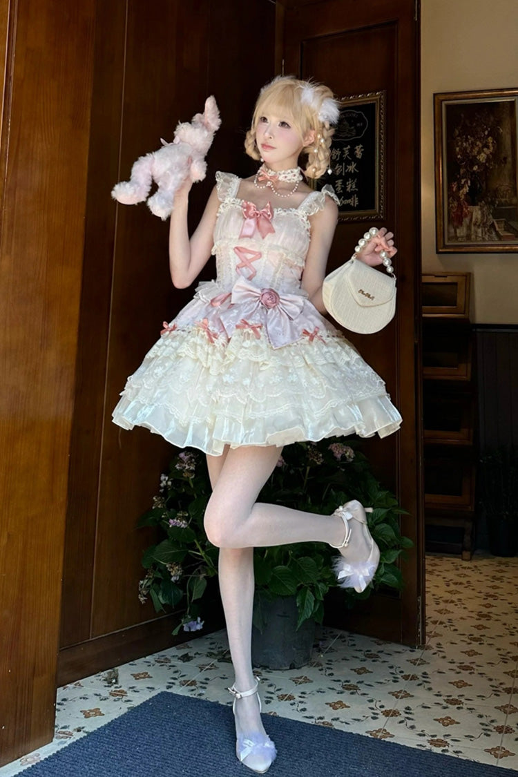 Finely Styled Dress with a Classic Vintage Look