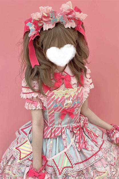 Finely Styled Dress with a Classic Vintage Look
