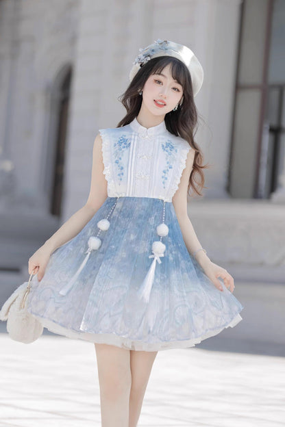 Casually Elegant Dress with a Refined Edge