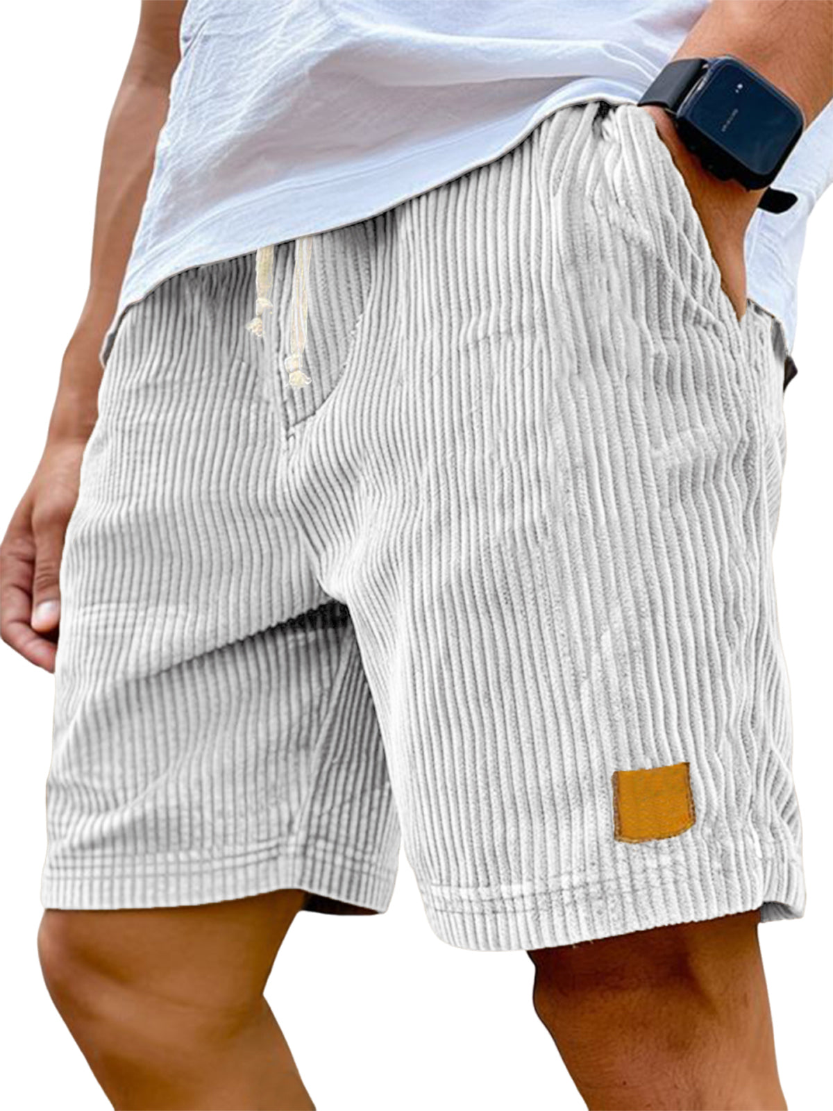 Casually Elegant Garment with a Refined Edge
