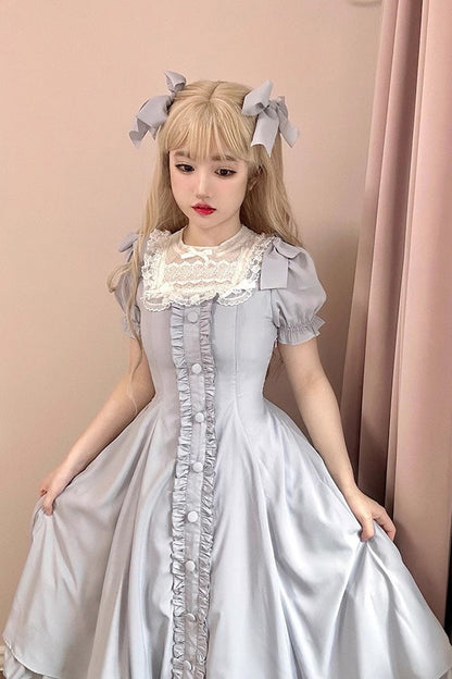 Vintage Style Dress with a Modern Fit