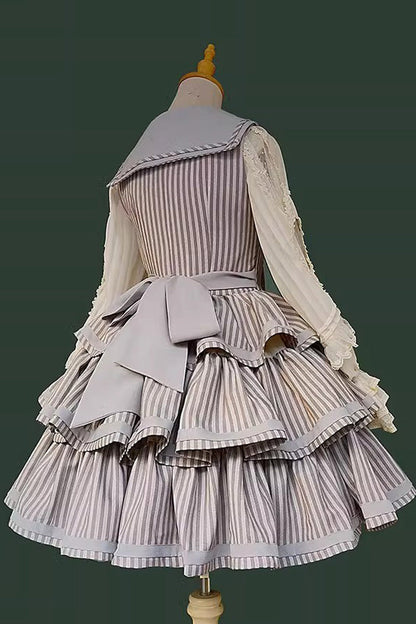 Vintage Style Dress with a Modern Fit