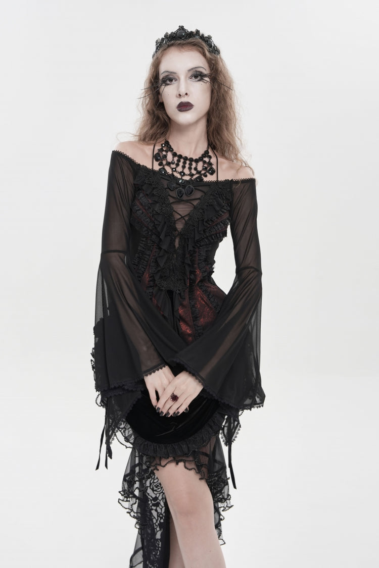 Subtly Elegant Blouse with a Refined Vintage Look