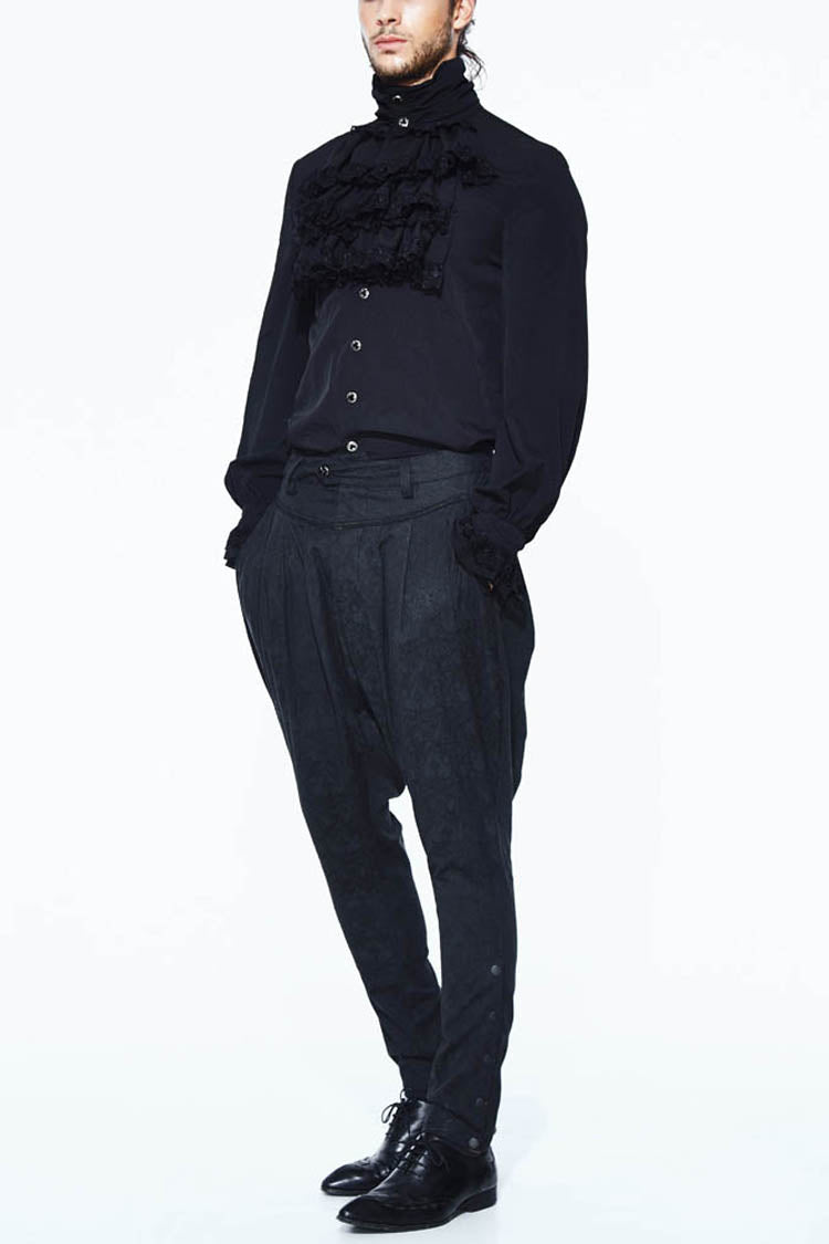 Thoughtfully Designed Pants in a Timeless Style