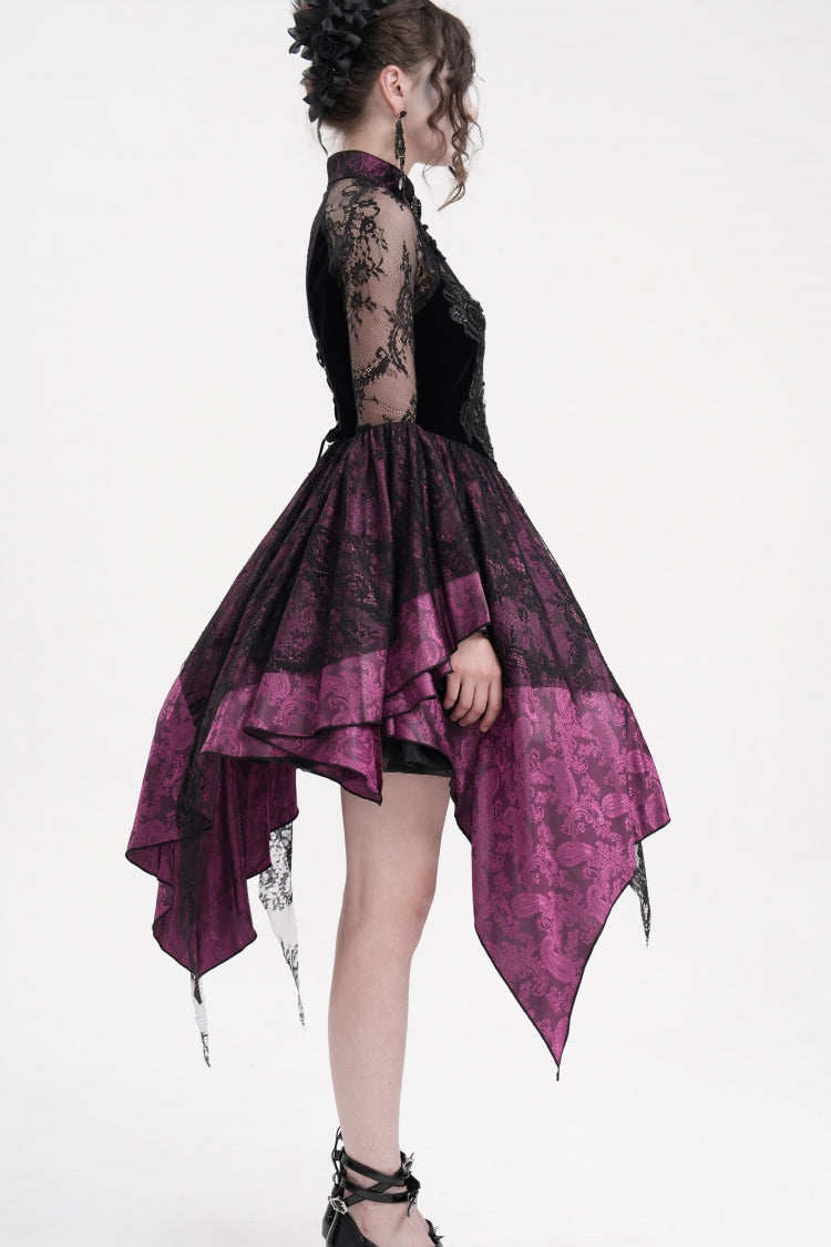 Finely Styled Dress with a Classic Vintage Look