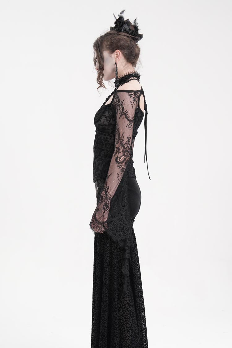 Thoughtfully Designed Blouse in a Timeless Style