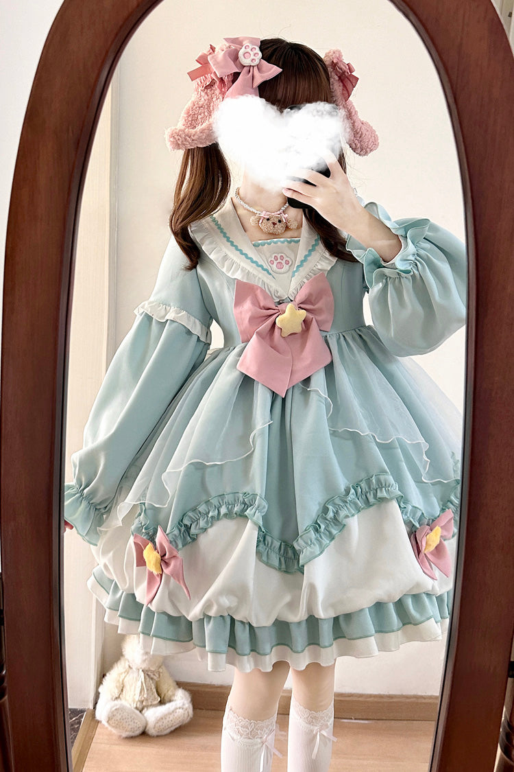 Finely Styled Dress with a Classic Vintage Look