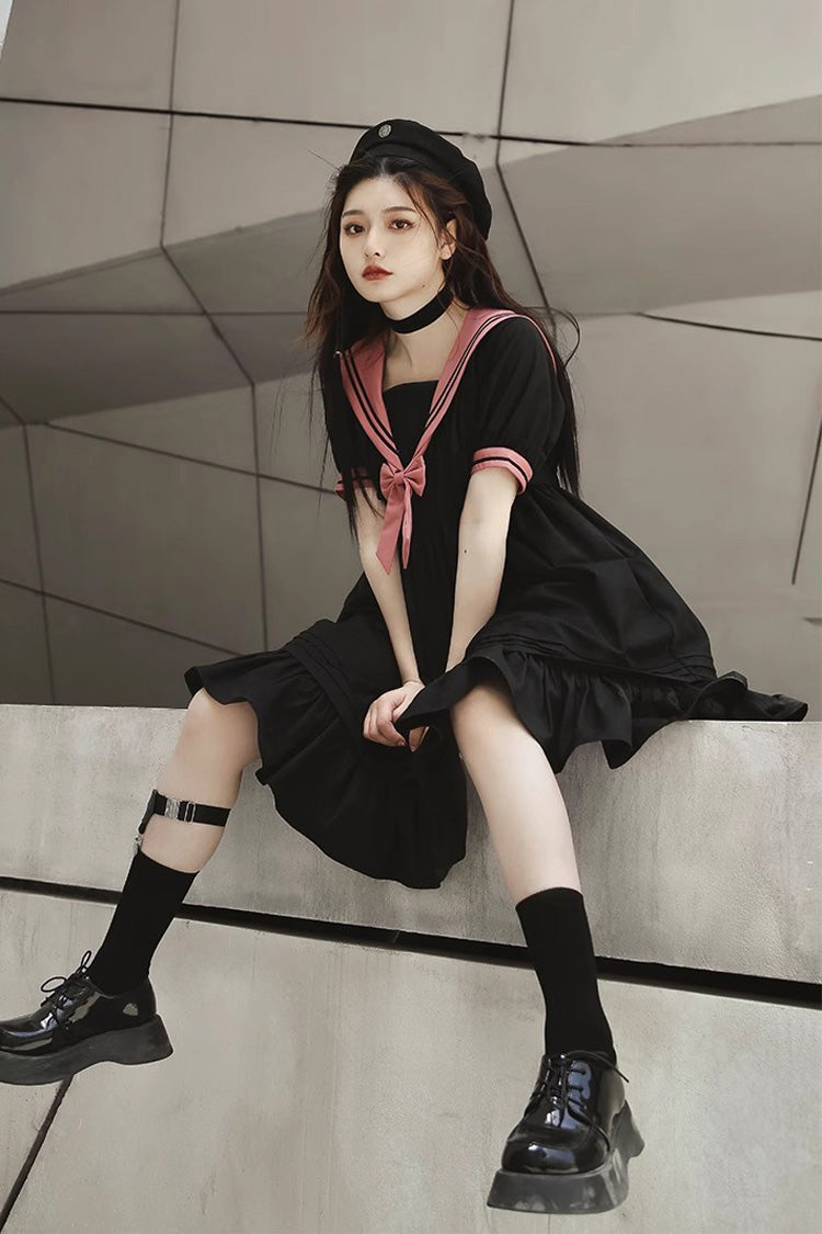 Casually Elegant Dress with a Refined Edge