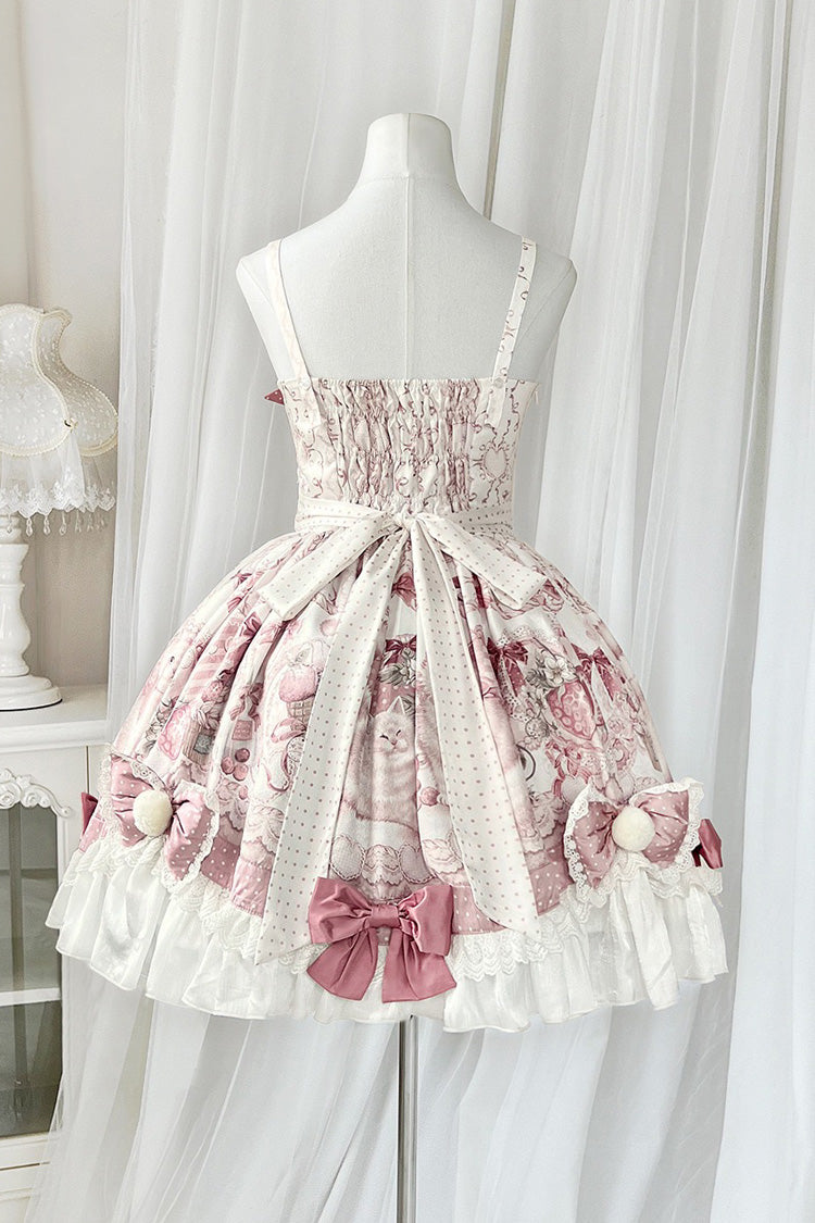 Finely Styled Dress with a Classic Vintage Look