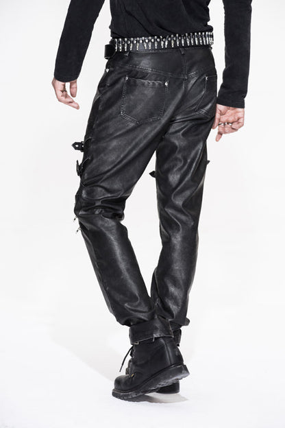 Thoughtfully Designed Pants in a Timeless Style