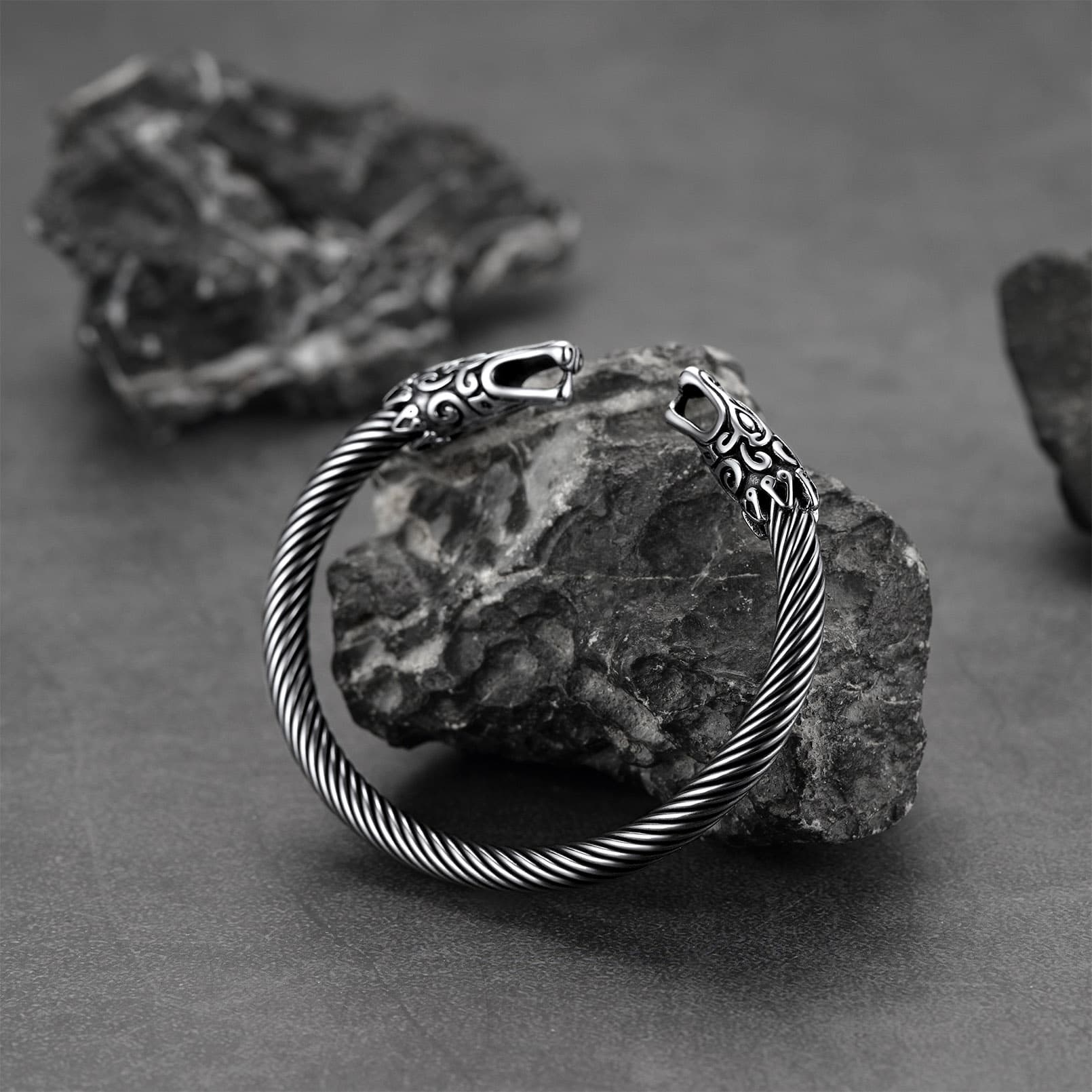 Viking Bracelet Norse Wolf Heads Cuff Bangle for