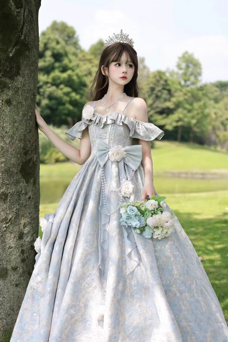 Classic Designed Dress in a Timeless Cut