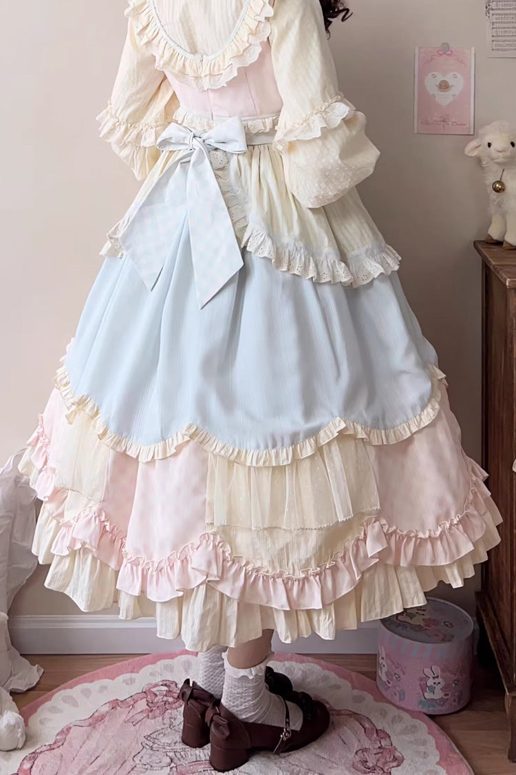 Finely Styled Dress with a Classic Vintage Look