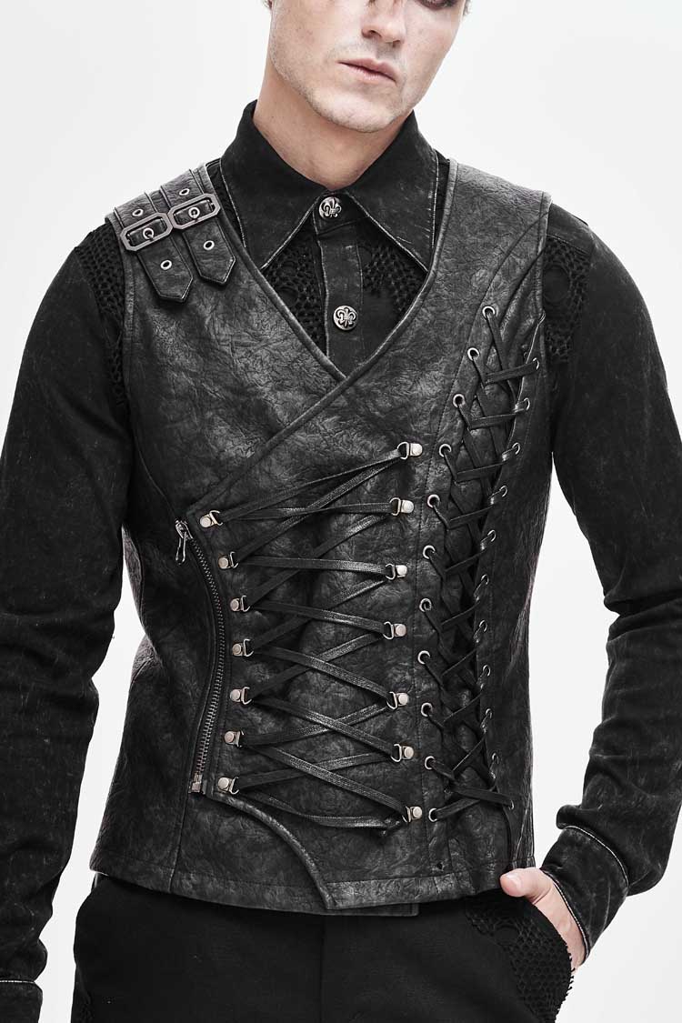 Beautifully Finished Coat in a Timeless Design