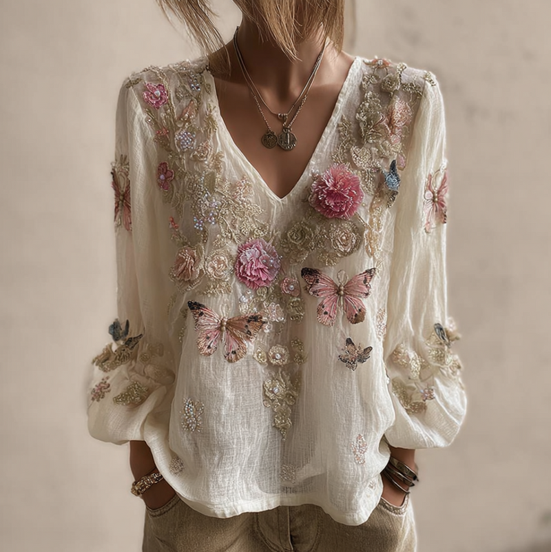 Effortlessly Elegant Garment with a Timeless Design