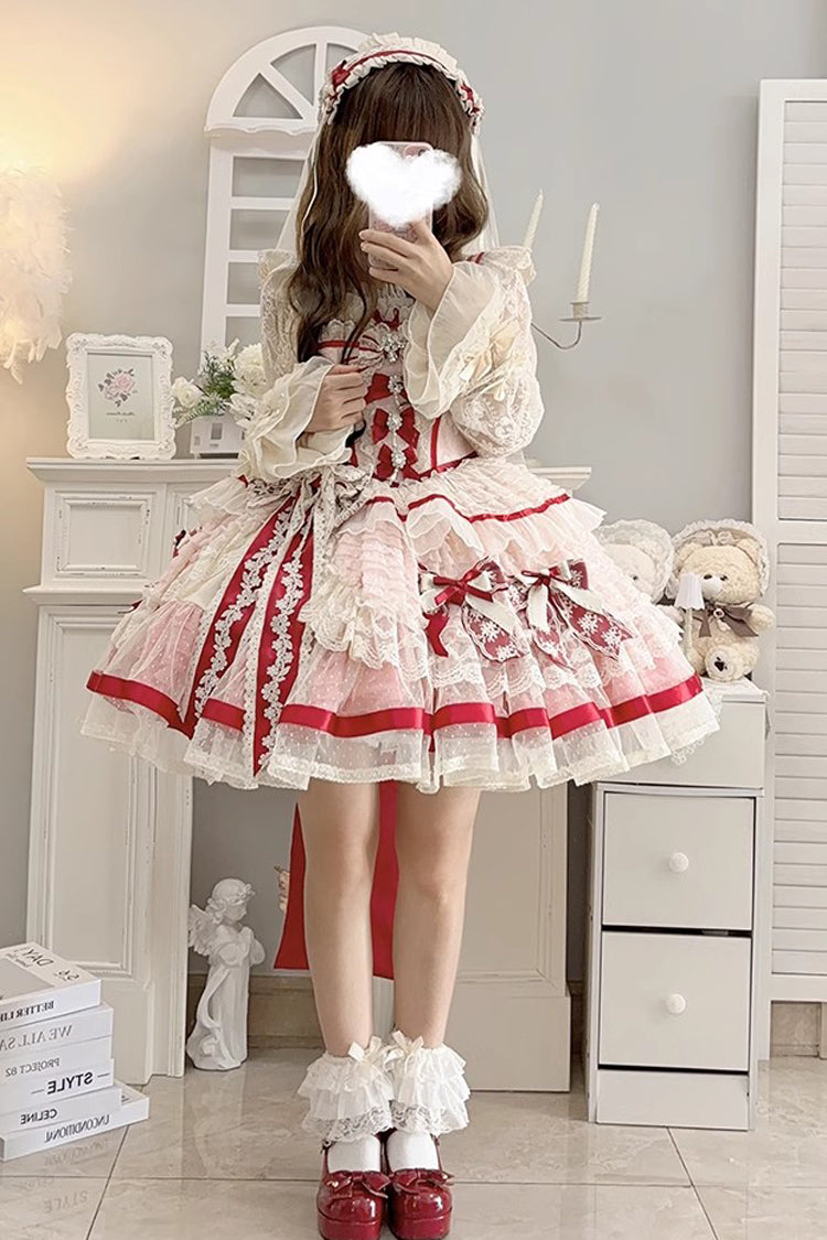 Finely Styled Dress with a Classic Vintage Look
