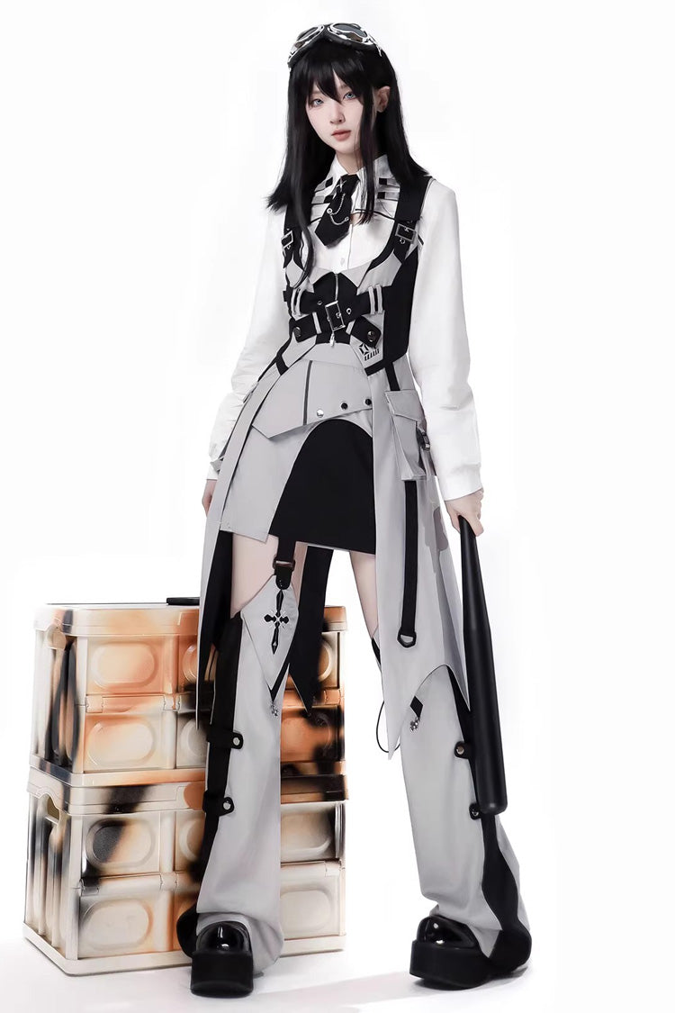 Sophisticated Garment with a Clean Classic Look