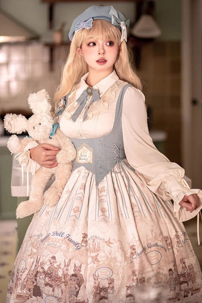 Classic Vintage Dress with a Flattering Fit
