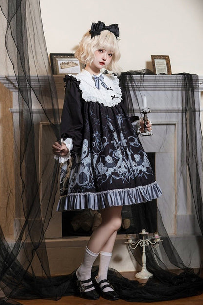 Subtly Elegant Dress with a Refined Vintage Look