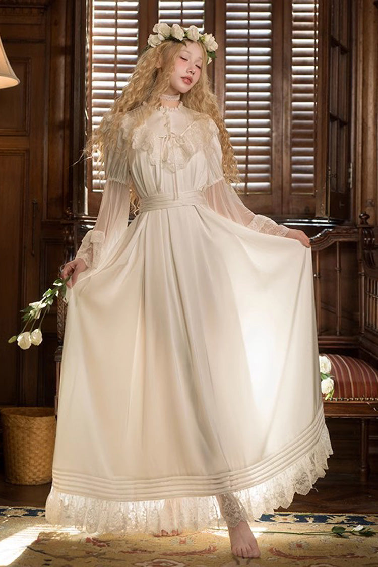Finely Styled Dress with a Classic Vintage Look
