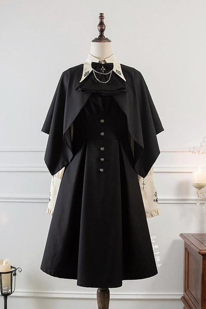 Beautifully Crafted Dress in a Classic Style