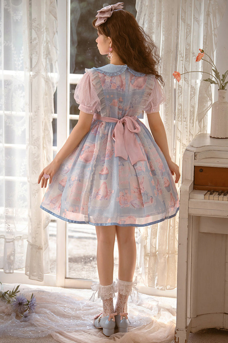 Finely Styled Dress with a Classic Vintage Look