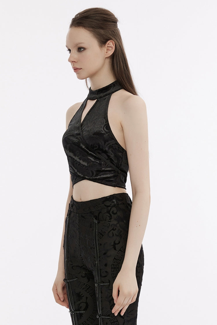 Casually Elegant Garment with a Refined Edge
