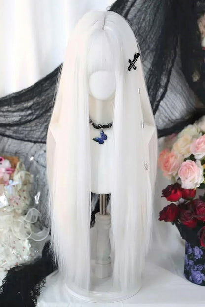 Subtly Elegant Garment with a Refined Vintage Look