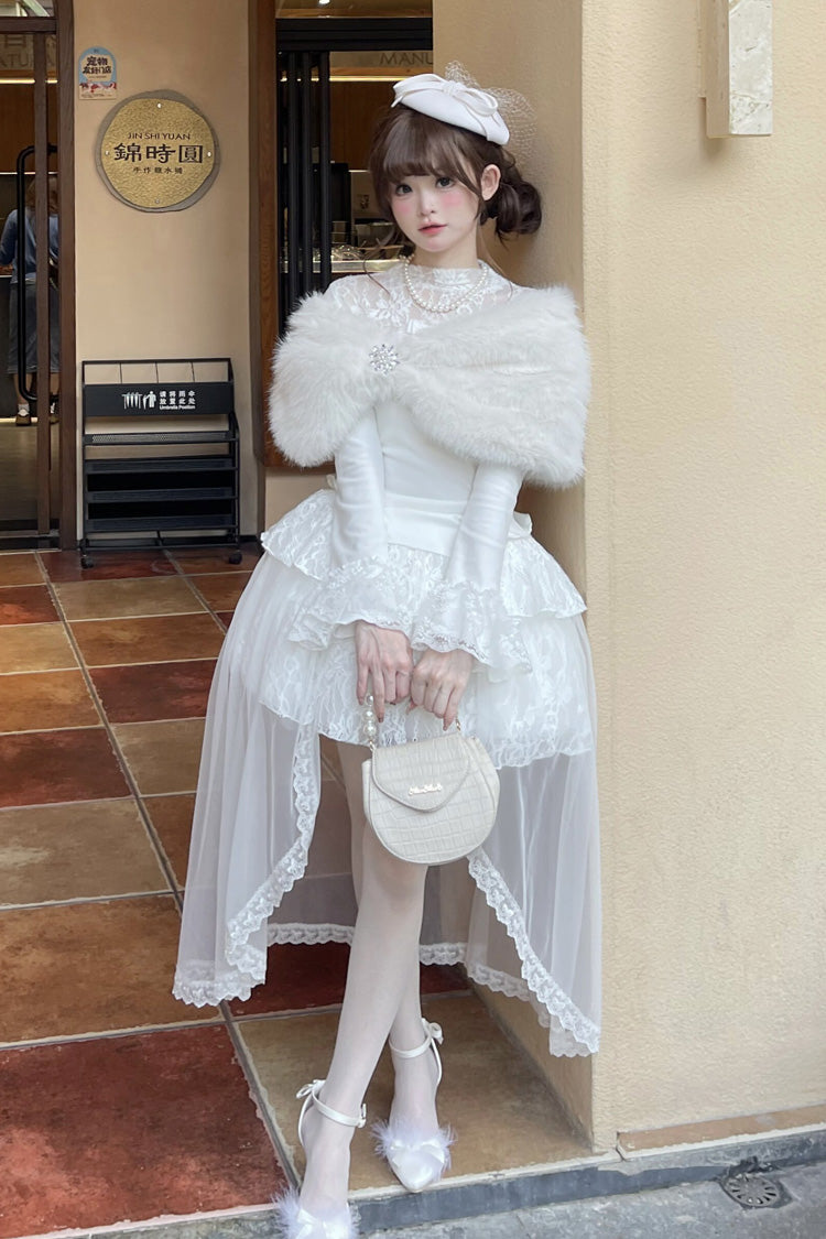 Effortlessly Elegant Garment with a Timeless Design