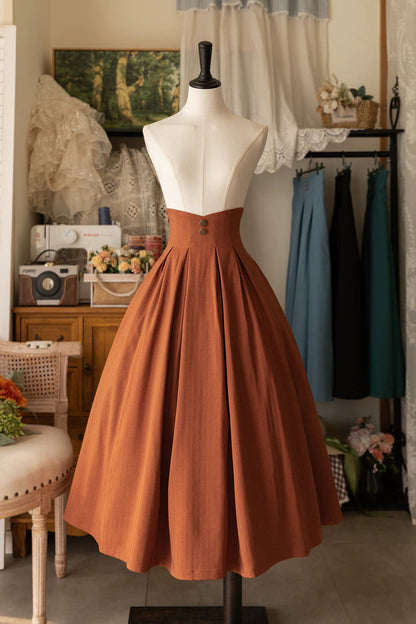Finely Styled Garment with a Classic Vintage Look