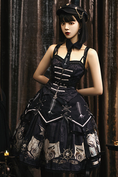 Finely Styled Dress with a Classic Vintage Look