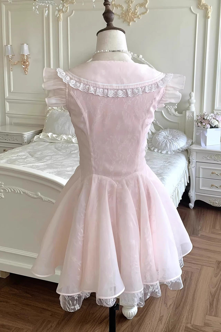 Subtly Elegant Dress with a Refined Vintage Look