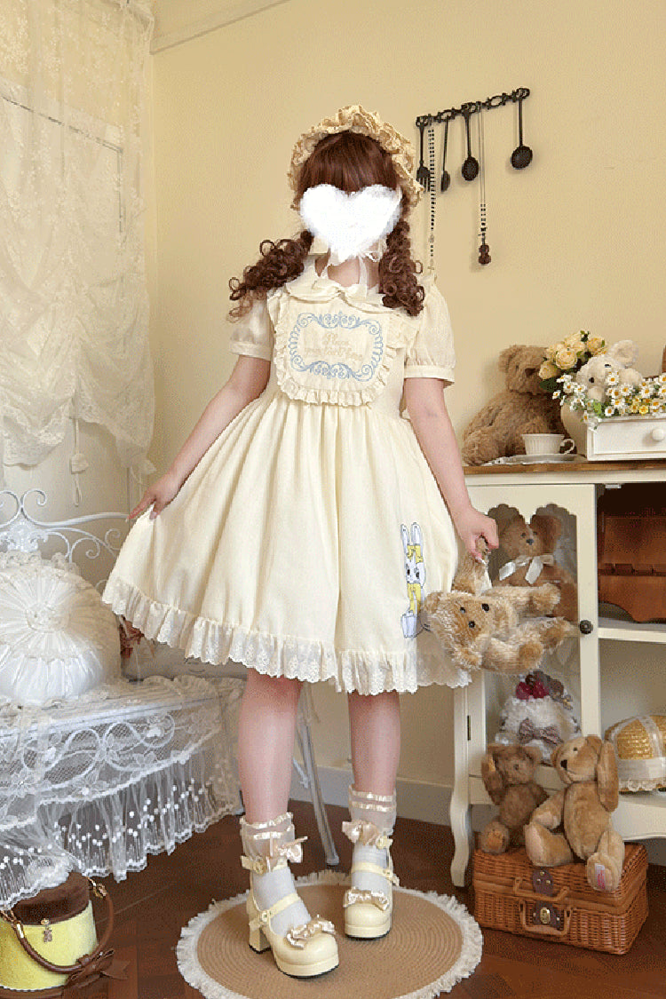 Vintage Style Dress with a Modern Fit