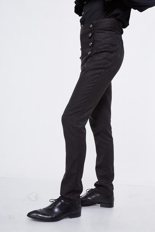Thoughtfully Designed Pants in a Timeless Style