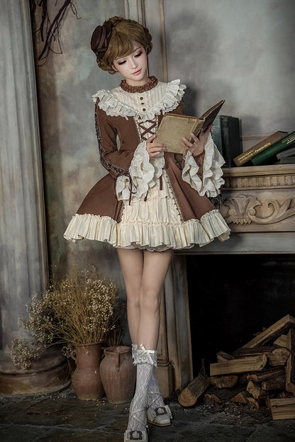Subtly Elegant Cardigan with a Refined Vintage Look
