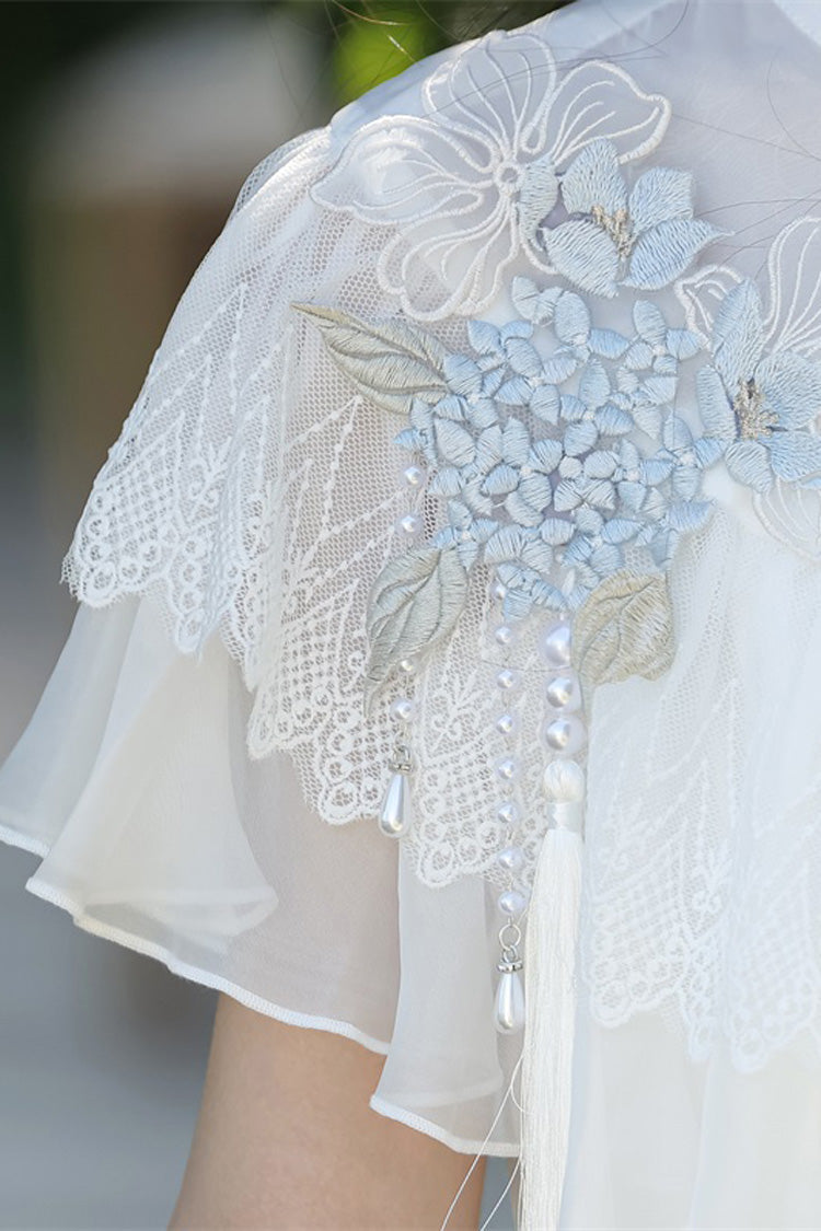 Finely Styled Dress with a Classic Vintage Look